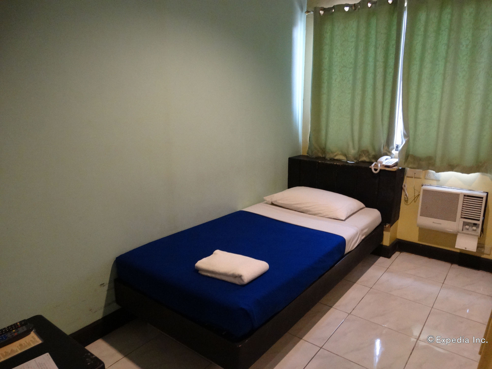 Davao Royal Suites And Residences Eksteriør bilde