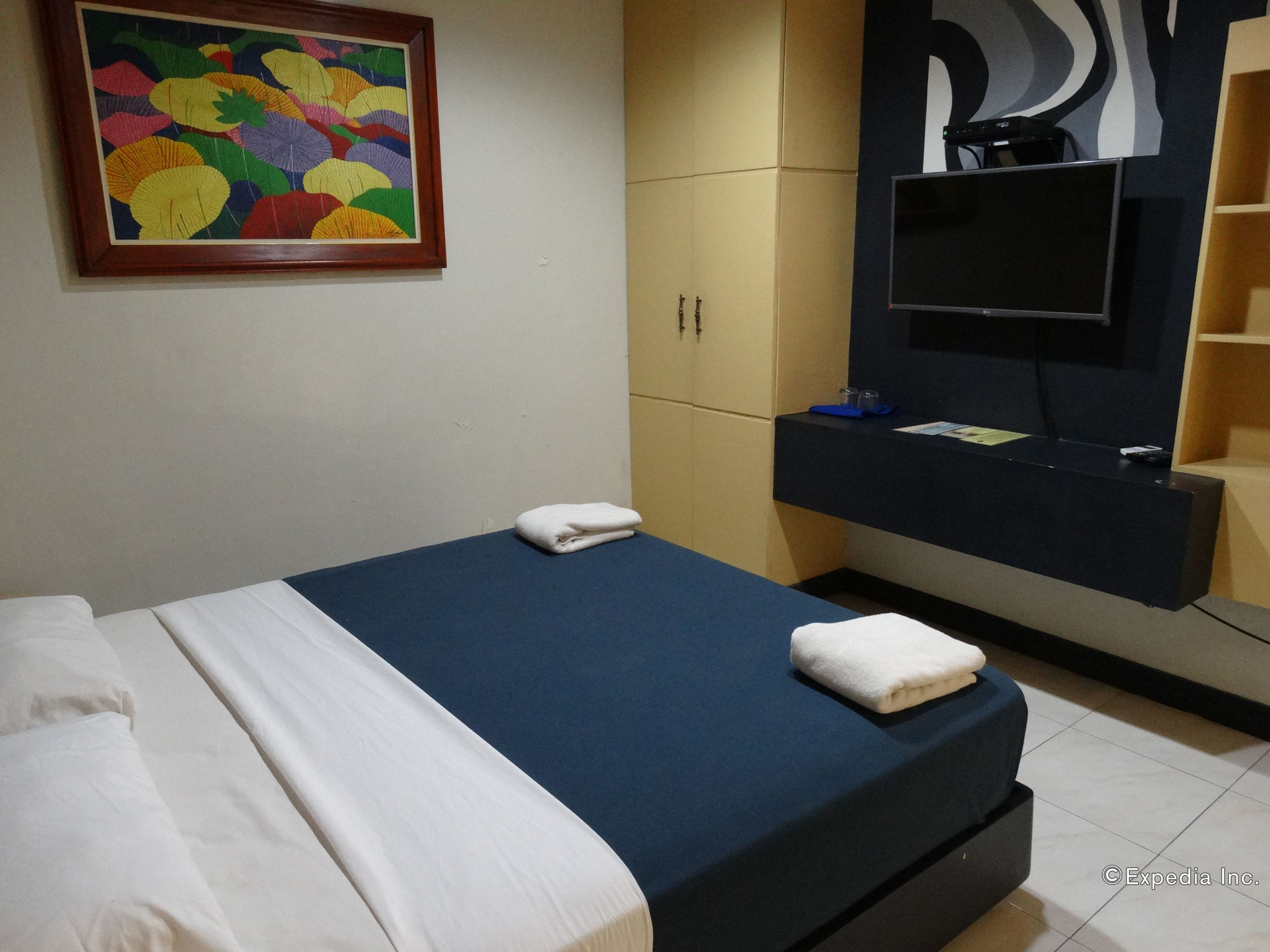 Davao Royal Suites And Residences Eksteriør bilde